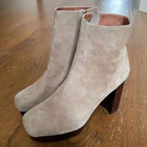 Shellys London Hammersmith Beige Suede Platform Ankle Boots Women’s size 8.5